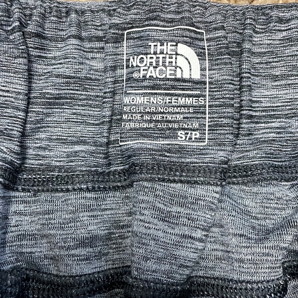 The North Face joggers - Picture 5 of 11